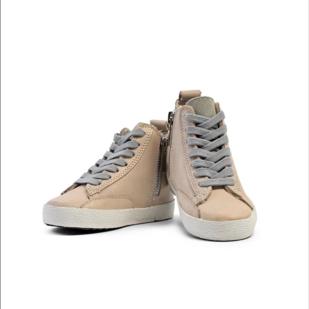 Toddler Girl’s High top sneakers